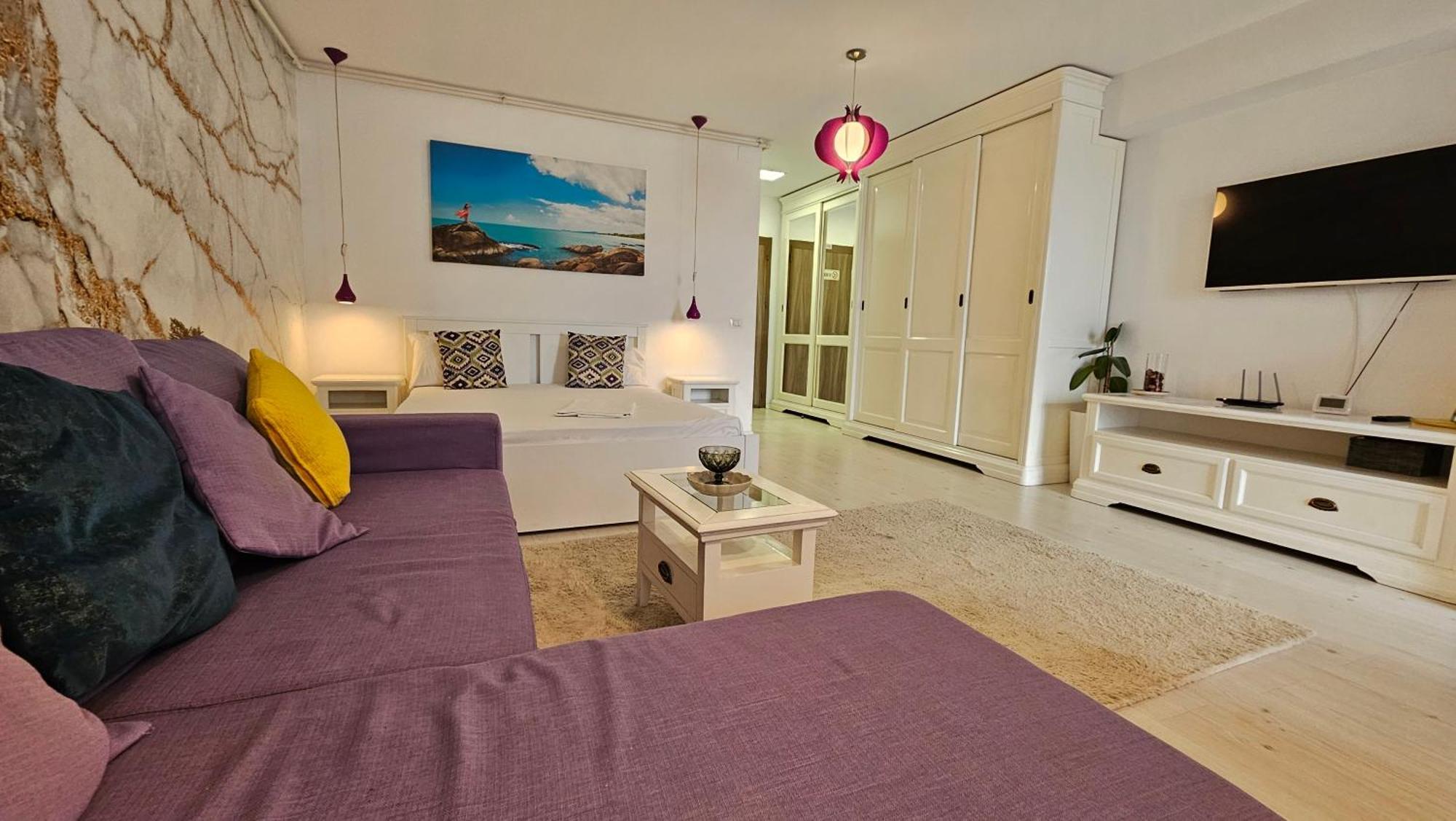 Airport Residence 3 Отопени Экстерьер фото
